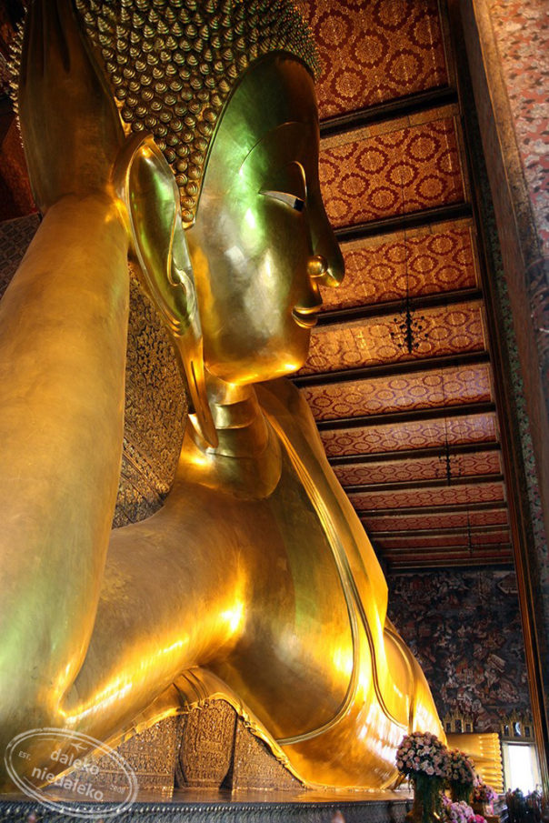 Leżący Budda