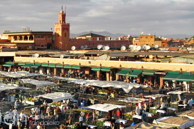 Plac Dżemaa el-Fna w Marrakeszu Plac Dżemaa el-Fna w Marrakeszu