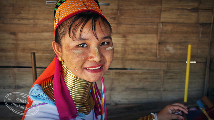 Kobieta z plemienia Padaung